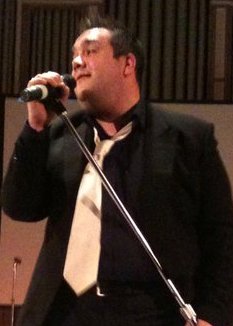 Tony James as Blobbie Williams a Tribute to Robbie Williams based in Worcestershire and available through A.R.C. Entertainments
