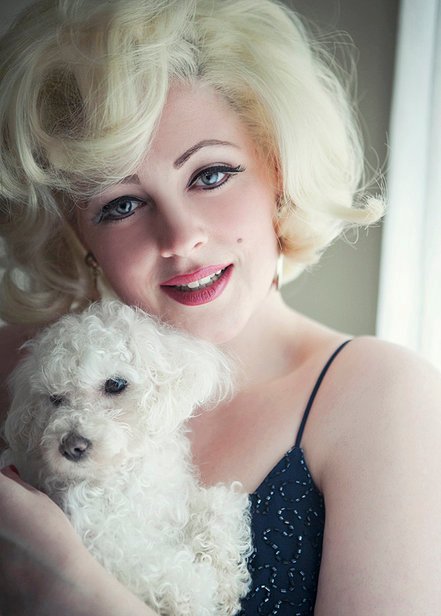 Marilyn Monroe lookalike & tribute Hannah Nixon