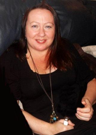 Laura Kay Psychic Clairvoyant Tea Leaf Reader, Tarot Reader, Oracle Card Reader, Rune Stones Reader, Palmist from Lancashire