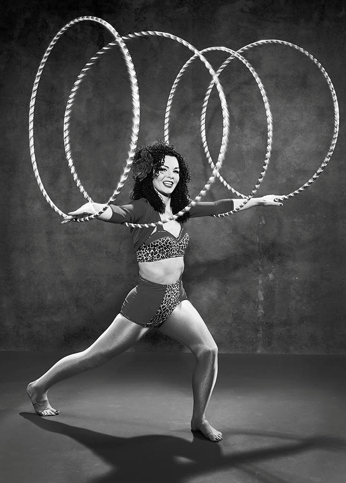 Lisa Sampson Hoola Hoop Performer Sussex