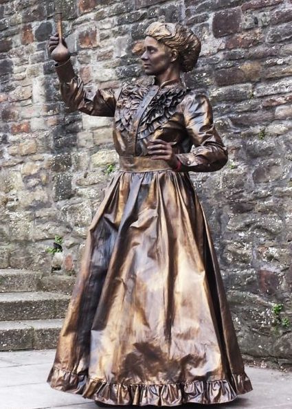 Marie Curie Statue and Walkabout by Lutrek of Bristol