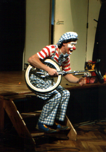 Matthew Indge as Zaz the Clown Unicyclist Sussex