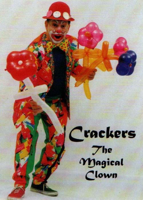 Ron Popple as Ronnie Crackers Juggler and circus workshops West Midlands